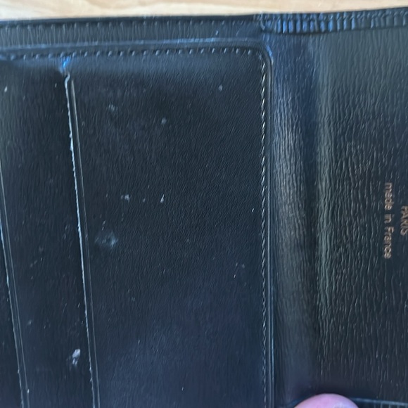 Louis Vuitton EPI SNAP WALLET - Picture 7 of 14